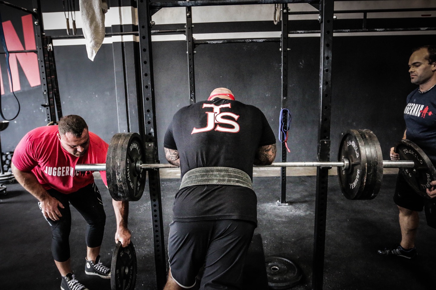 Strong360 5 Ways to Make Yourself a Better Lifter Juggernaut