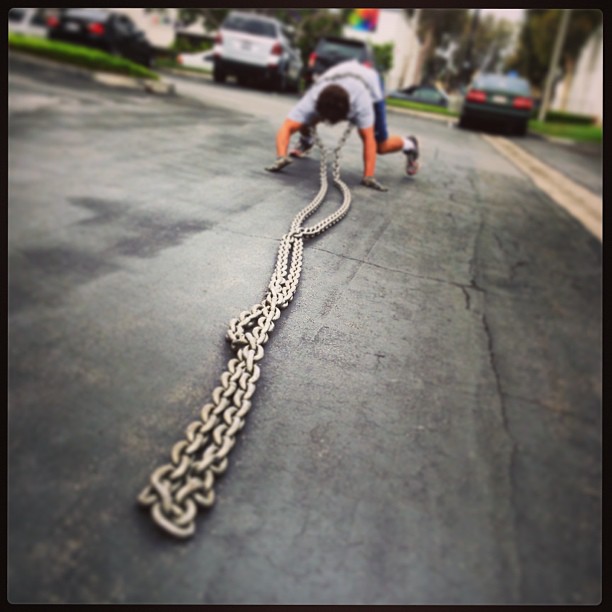 crawl reverse dragging chain